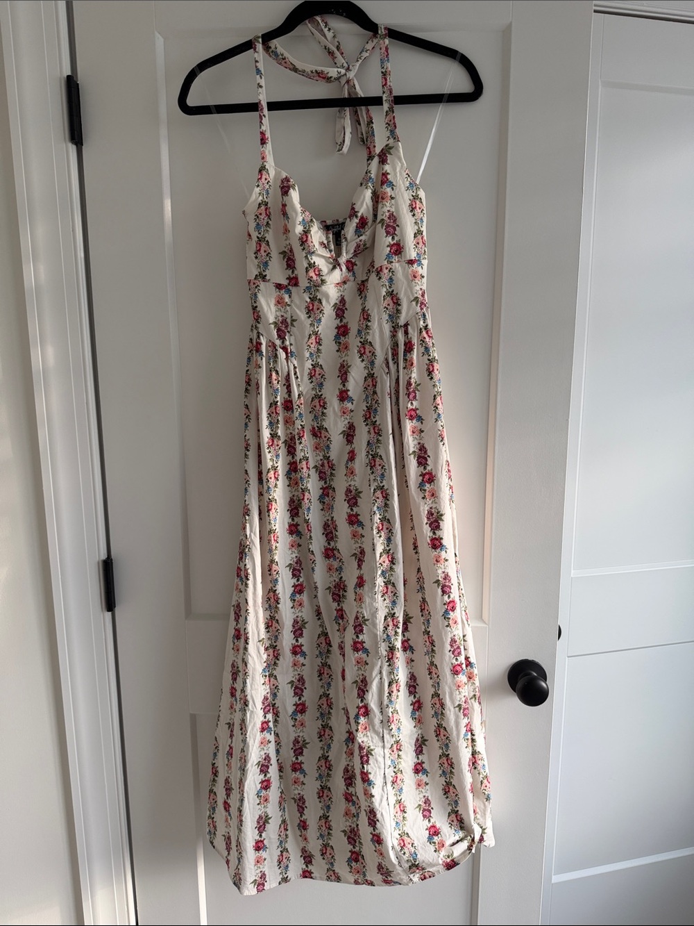 Halter neck dress